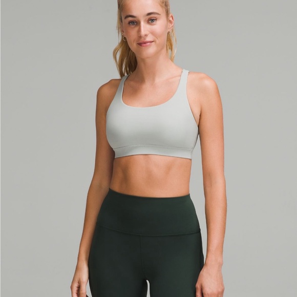 lululemon Energy Bra - Size 10 NWOT - Picture 6 of 6